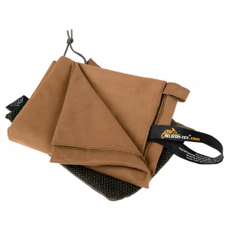 HELIKON-TEX FIELD TOWEL - Coyote Fälthandduk