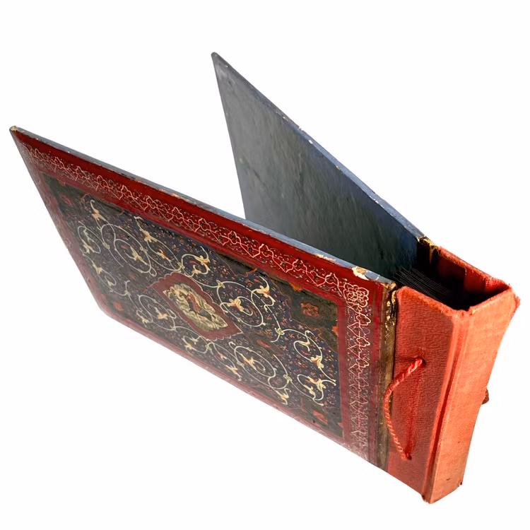 Sztuka antyczna Tazhib, napisy z motywami kwiatowymi