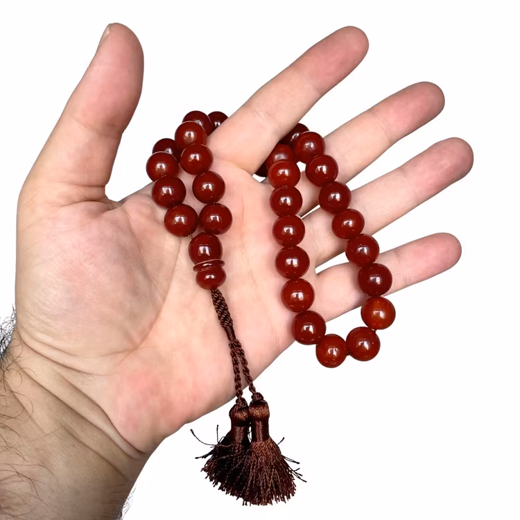 Gammel cherry bakelitt rosenkrans, 33 perler