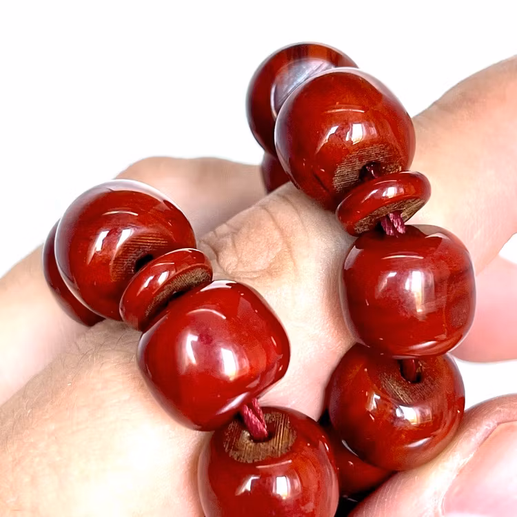 Old bakelite rosary, 56 g