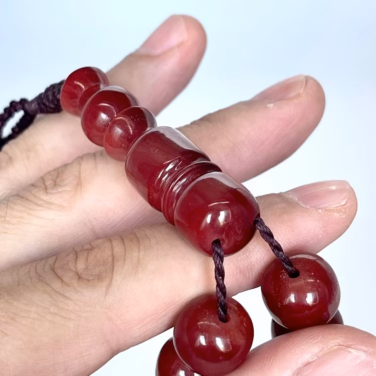 Alter Bakelit Rosenkranz, 33 Perlen, 77 g