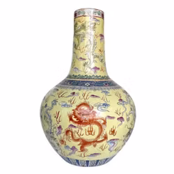 République de Chine (1912-1949) vase en porcelaine avec marque Guangxu
