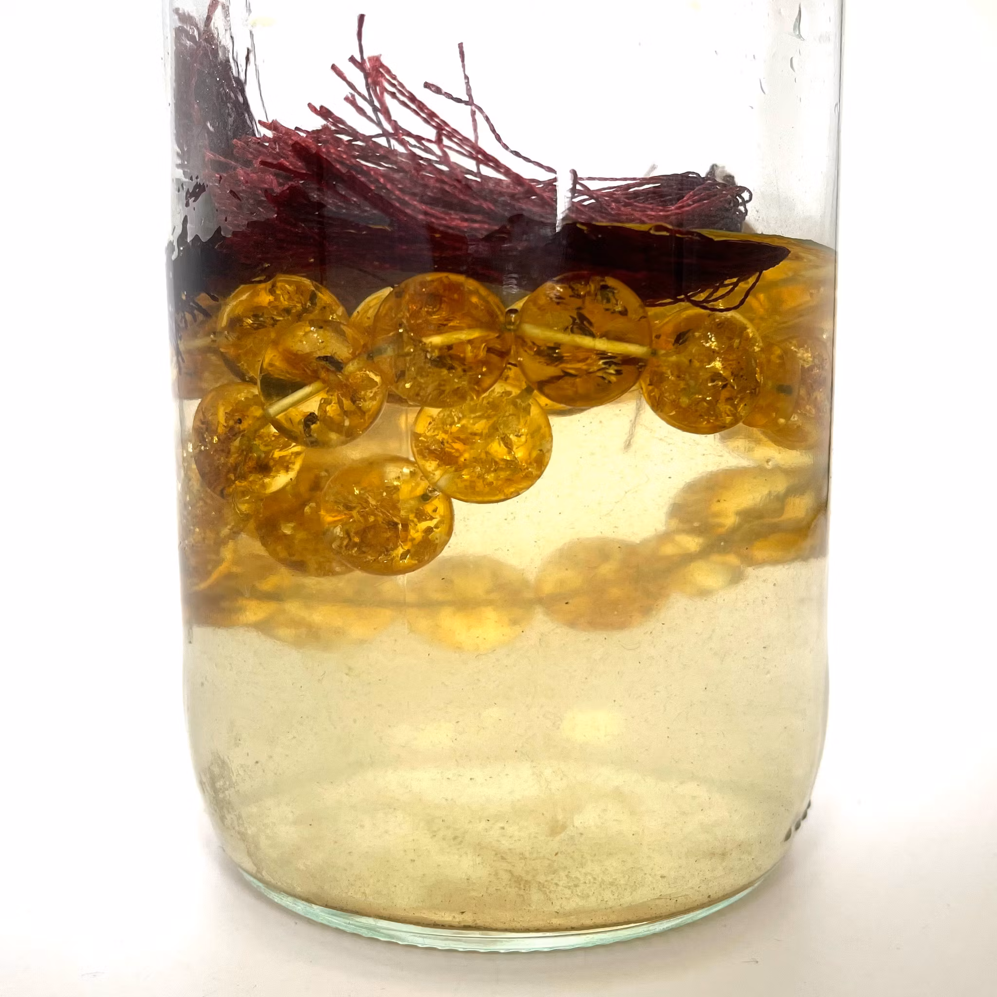 Radband av naturlig bärnsten med värmebehandlade, 74 g