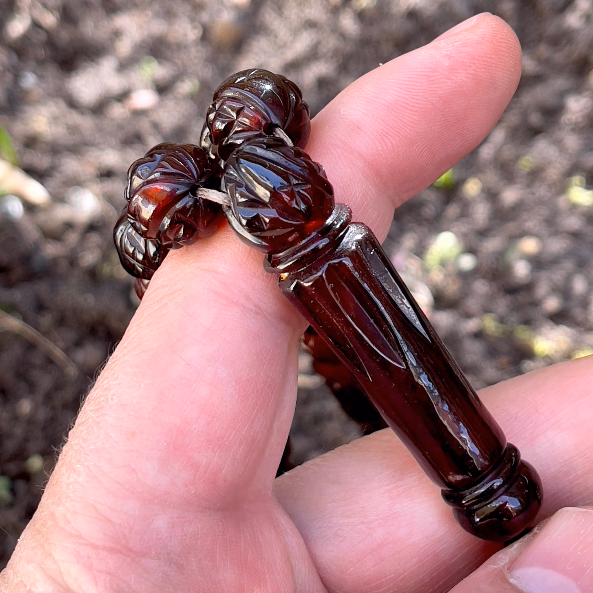 Gammal naturlig baltisk bärnsten radband, 65 gram