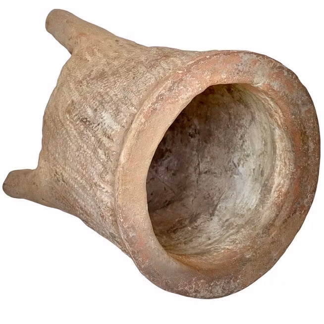 Tripod vessel, Mediterranean area (100 BC - 600 AD)