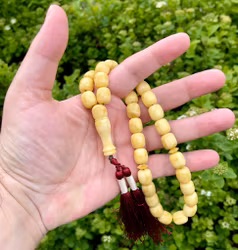 Naturlig pressat vit Baltiska bärnsten radband, 47 g