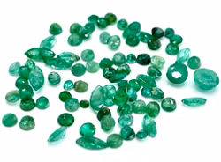 7,85 Karat Naturliga smaragd