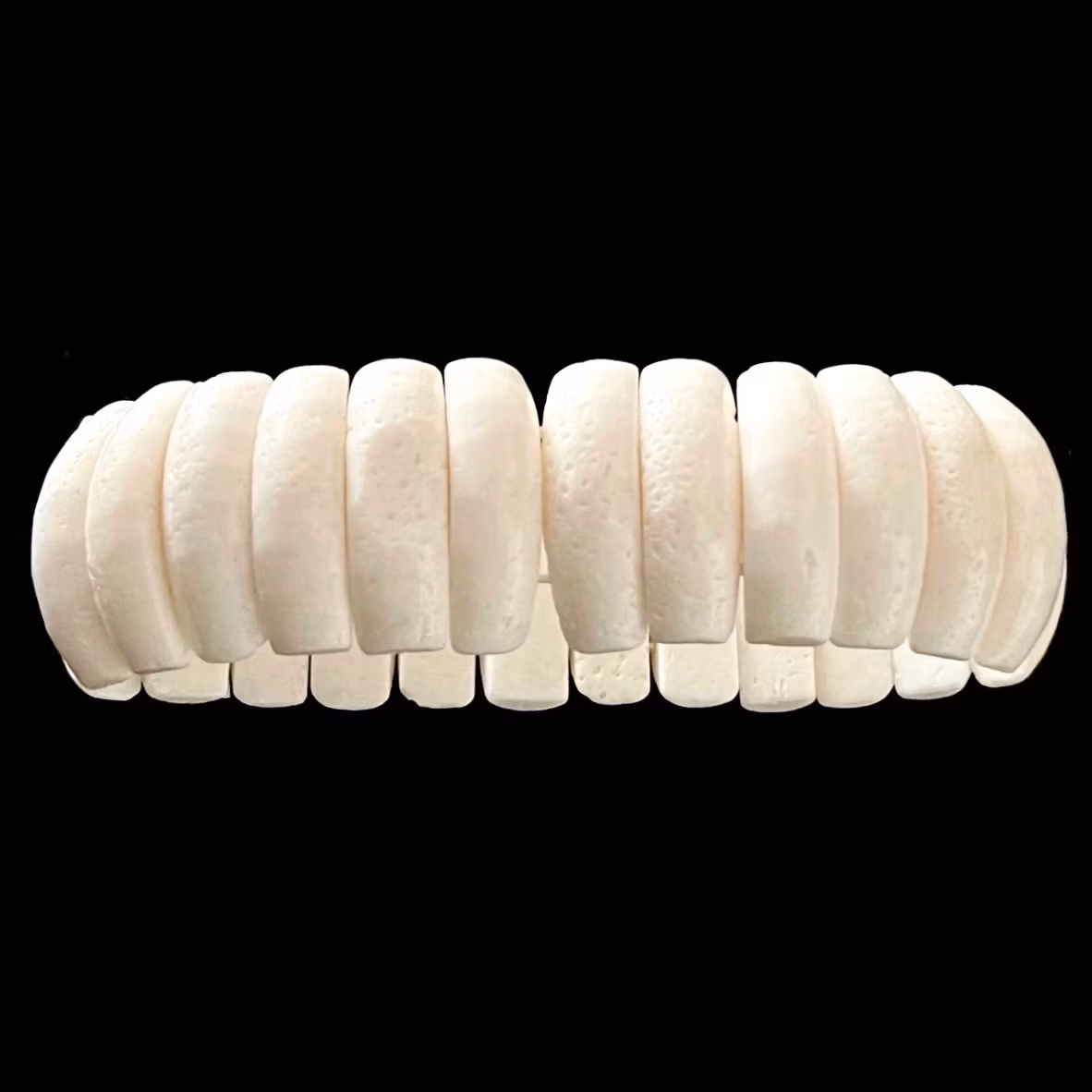 Middelhavet naturlig ekte hvitt korallarmbånd