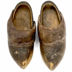 Antiikki puukengät, 1700-luku