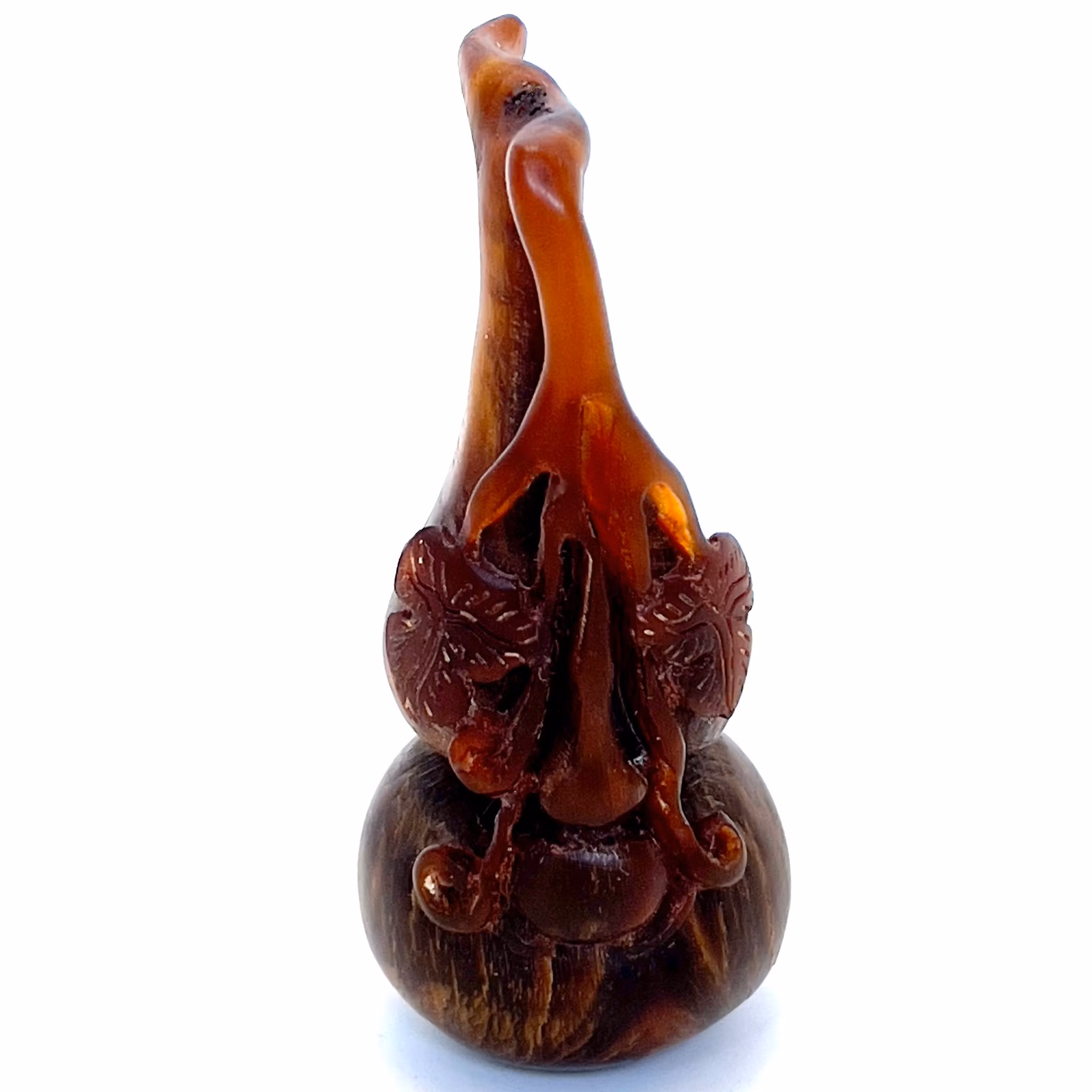 Ming-dynastiet (1368-1644) Kinesisk utskåret amulettanheng