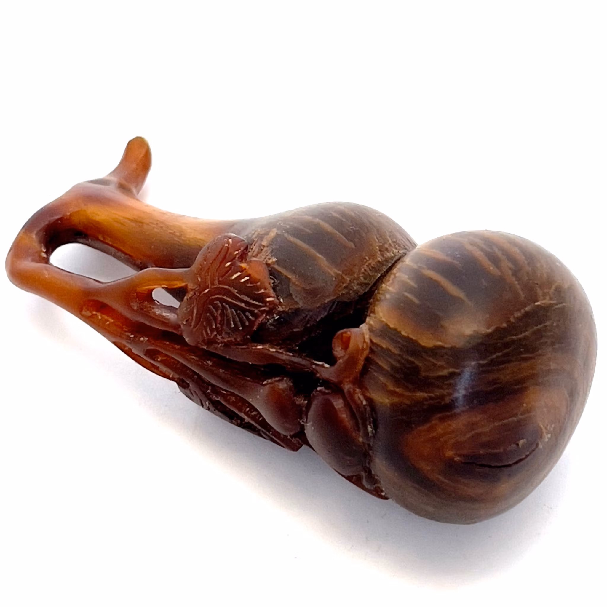 Ming-dynastiet (1368-1644) Kinesisk utskåret amulettanheng