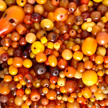 Gammal bakelit blandade pärlor 1690 g