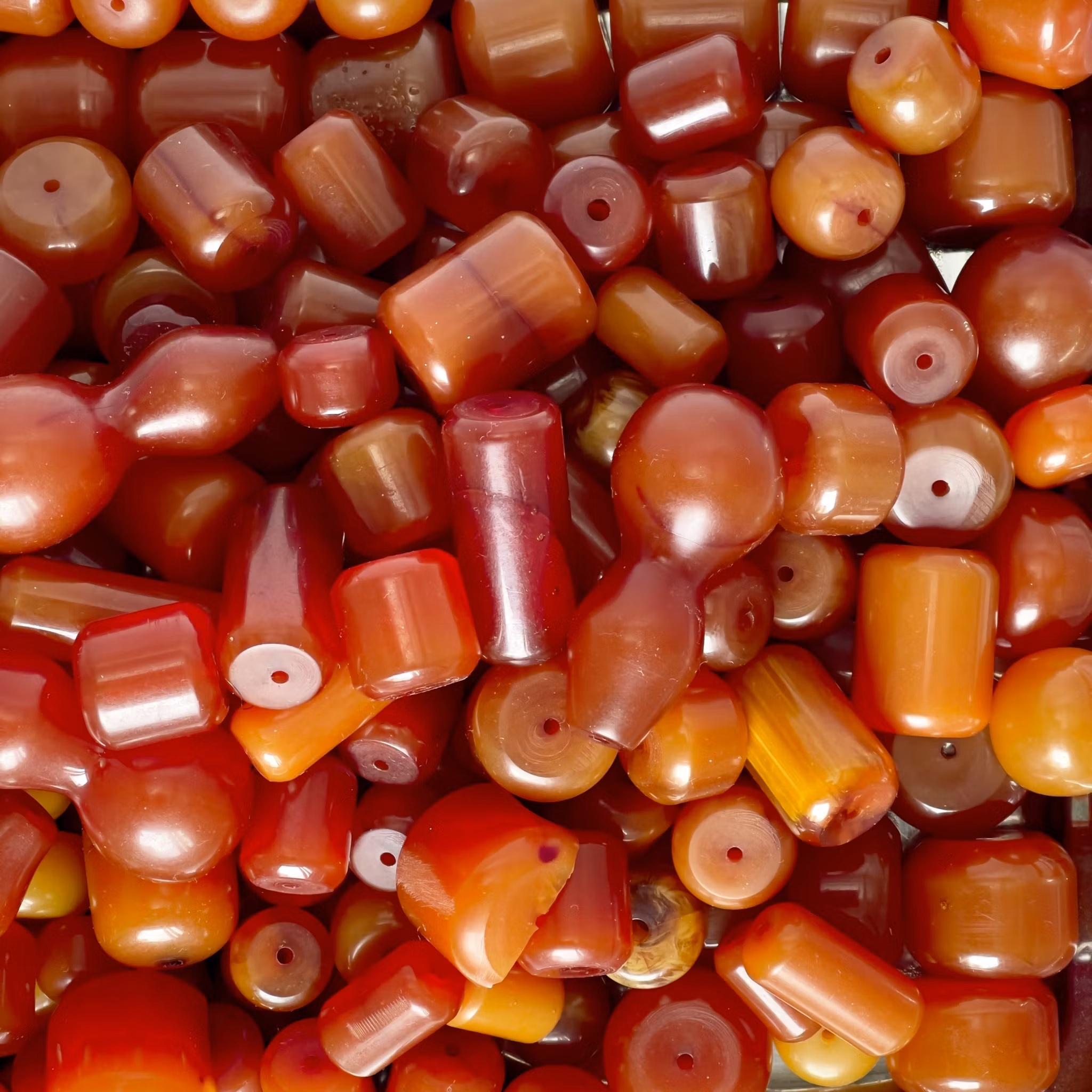 Gammal bakelit blandade pärlor 2080 g