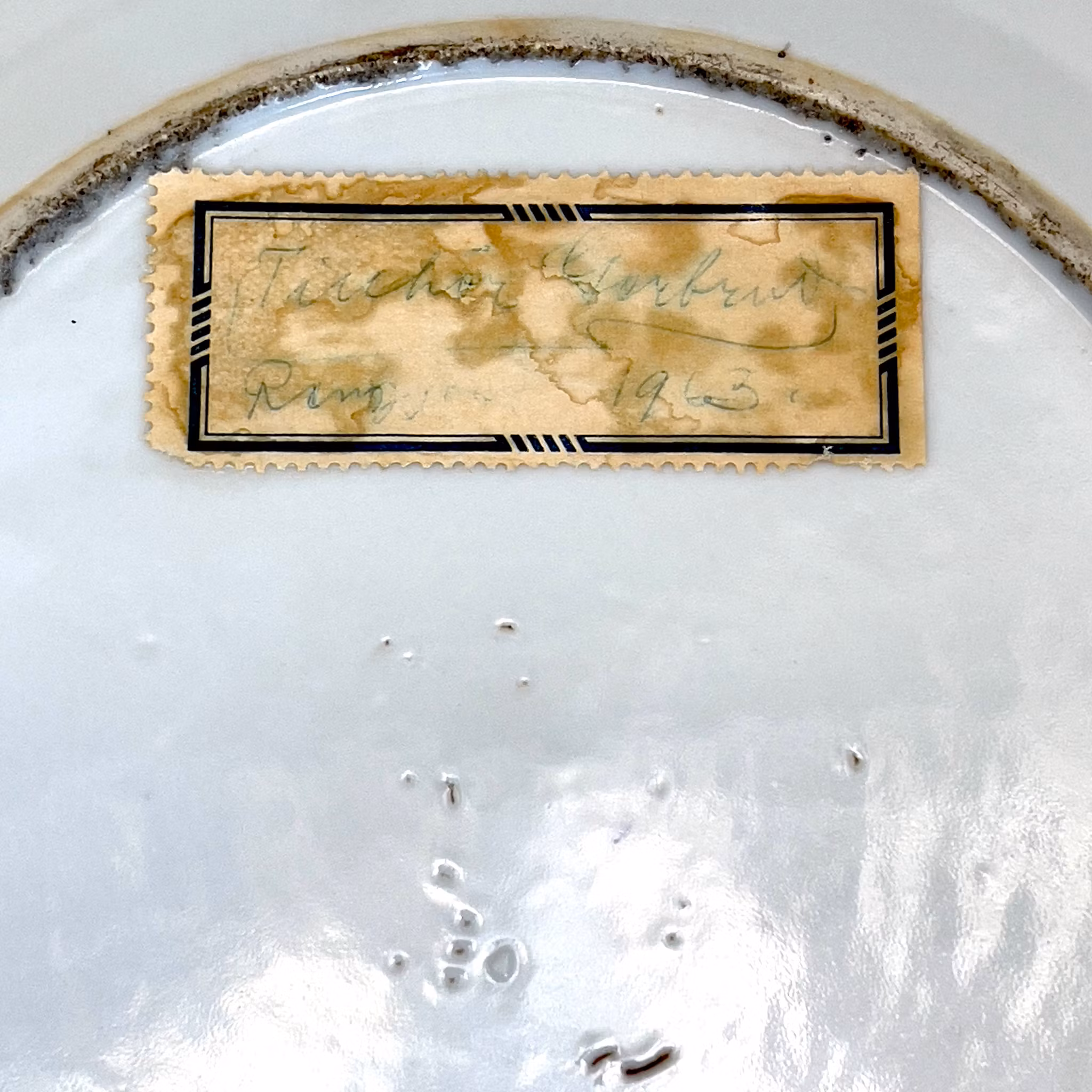 Qing dynasty (1644 -1912) Chinese porcelain dish