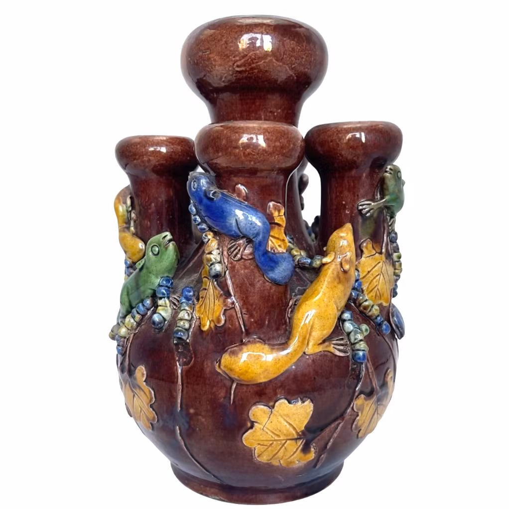 Qing dynasty (1644 -1912) Chinese ceramic tulip vase