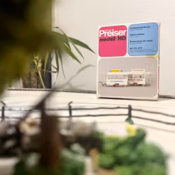 Preiser Sales Trailers 676