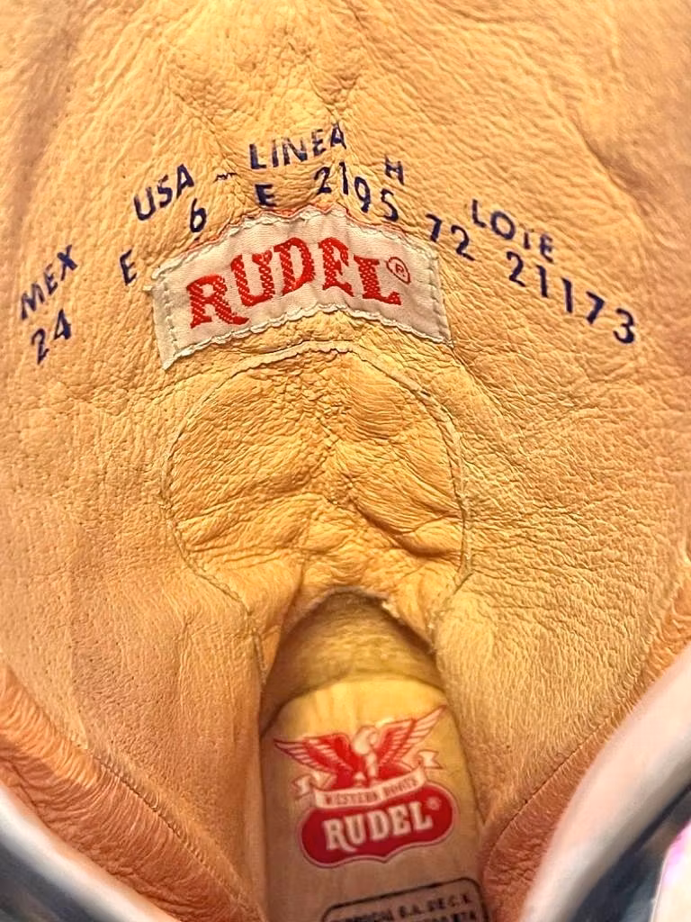 Rudel Linea embroidered boots size US 6