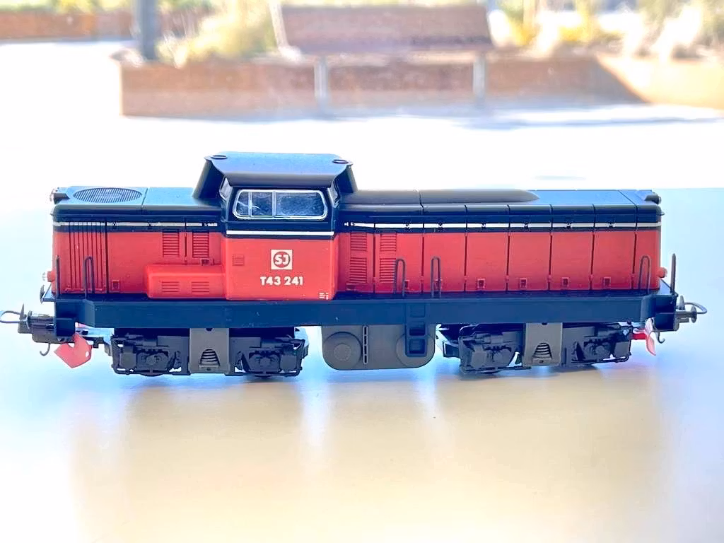 Lima 201628 HO Diesel Lok T43 241 SJ
