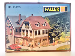 Faller B-258