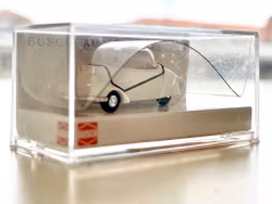 Busch HO skala trehjulig bil