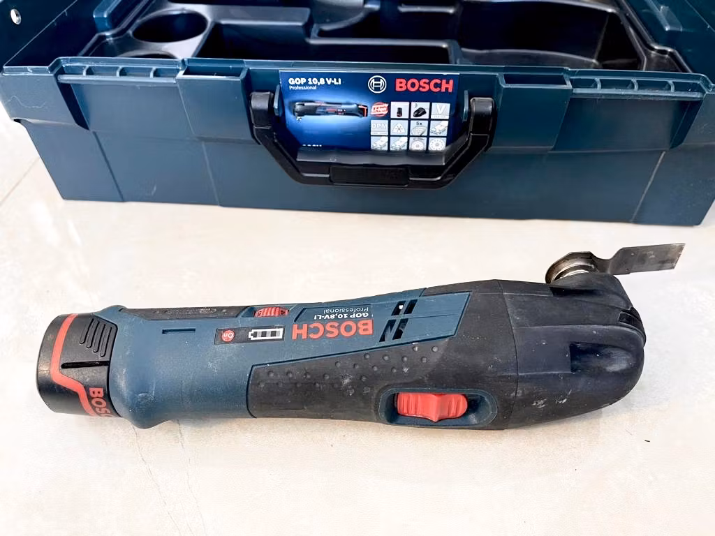 Bosch Professional GOP 10.8 V-LI Multimaschine