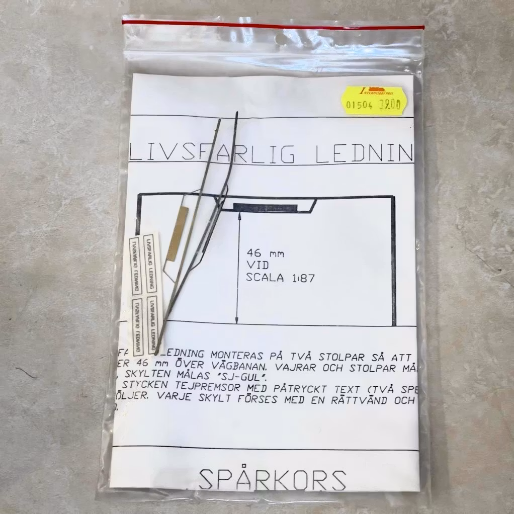 Livsfarlig ledning HO skala 1:87