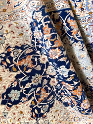 Ręcznie tkany perski dywan Tabriz z jedwabnymi wstawkami