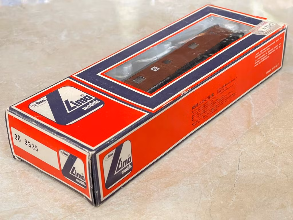 Lima 30 9335 HO SJ Passagerarvagn