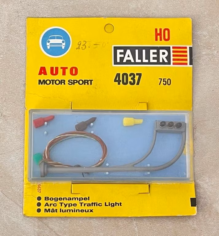 Faller Auto Motor Sport 4037 HO Bogenampel