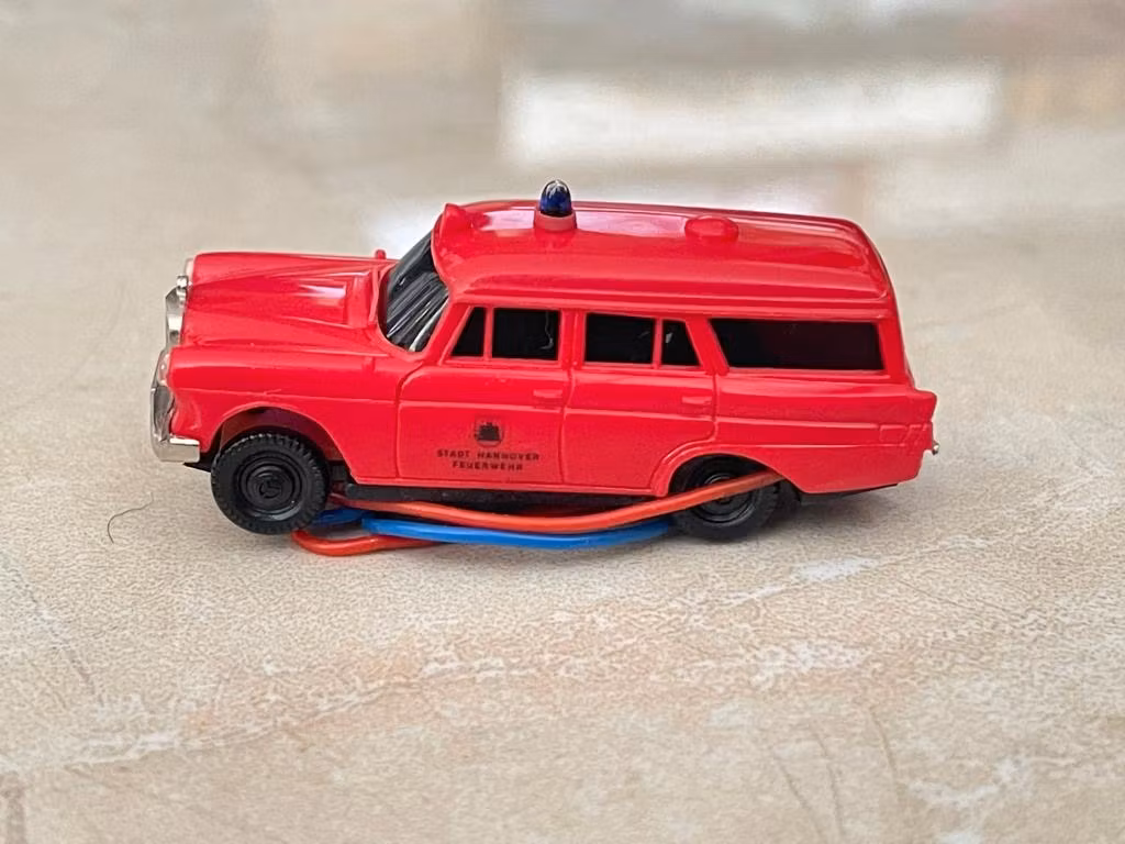 Brekina 2071 Mercedes Benz 190C