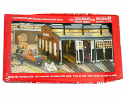 Fleischmann HO 6476 lokstall utrustning