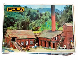 Pola HO skala 805 Byggsats för gamla tegelverk