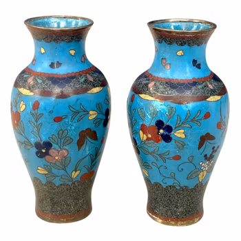 Ett par orientaliska cloisonné vaser, 1800-talet