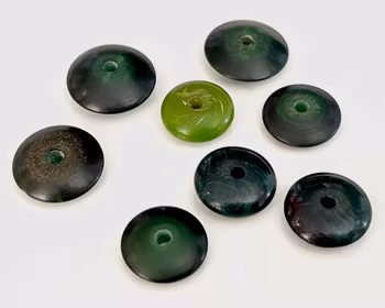 Gammal bakelit pärlor 4 gram