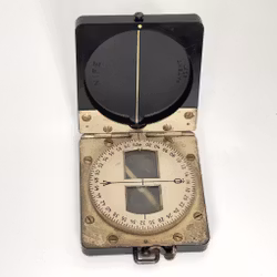 Kompass NIFE 1935, Sverige