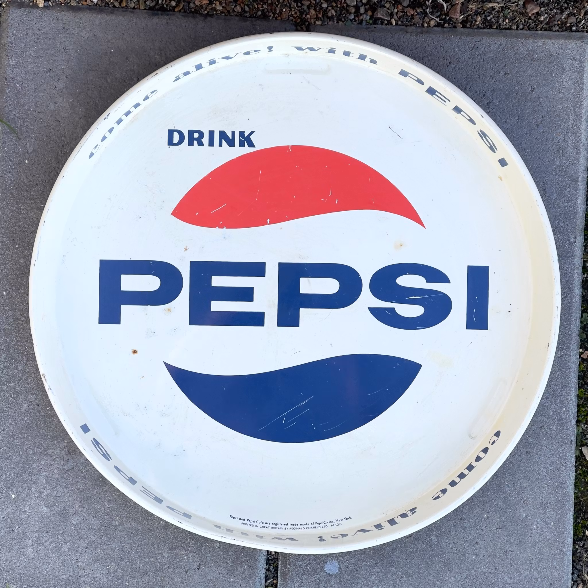 Vintage advertising badge PEPSI 1960s, England