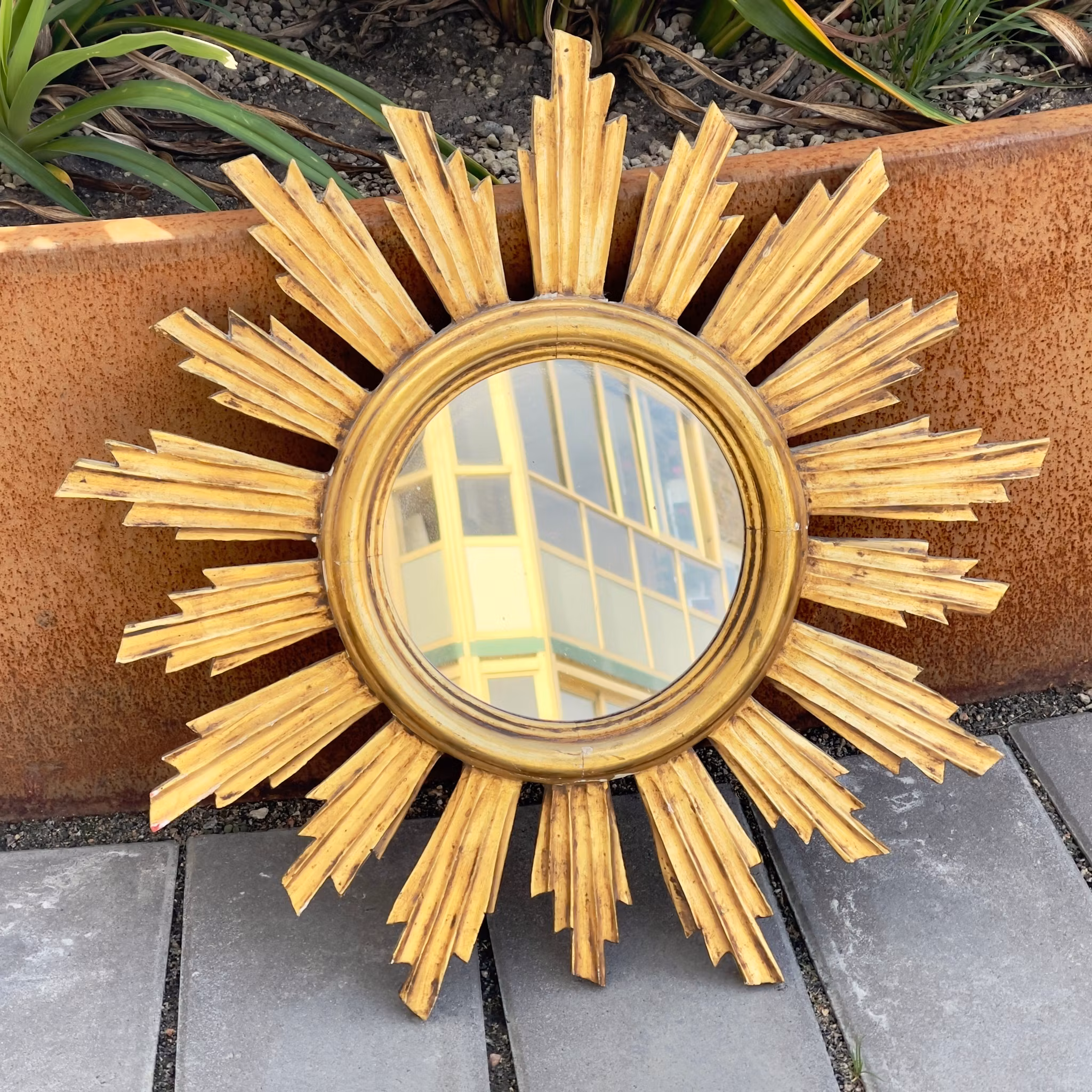 Solspegel med bronserat trä, retro