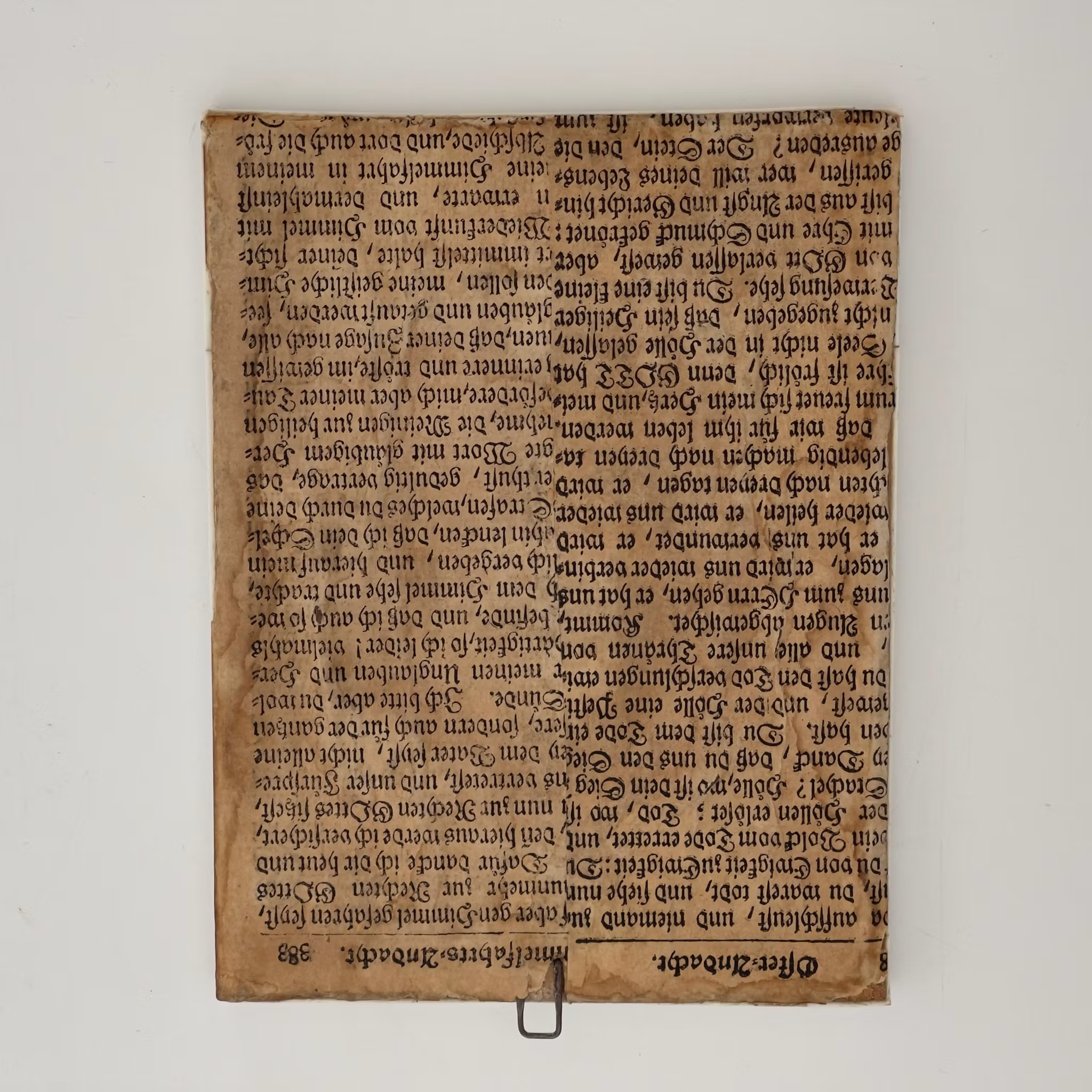 Miniatyrtavla bär signatur, ram av ben