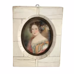 Miniatyrtavla bär signatur, ram av ben