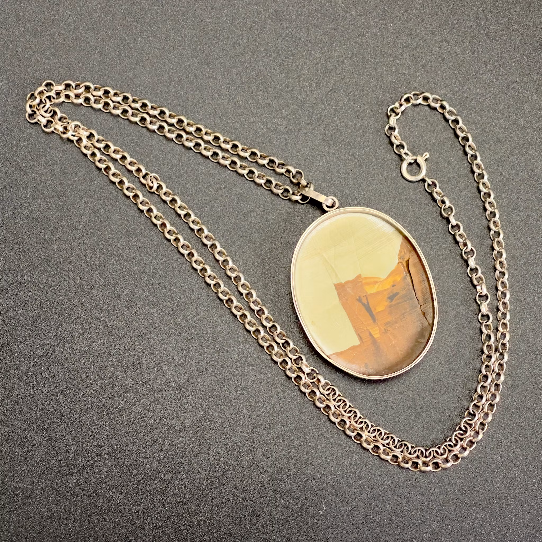 Vintage, sølv kjede med anheng