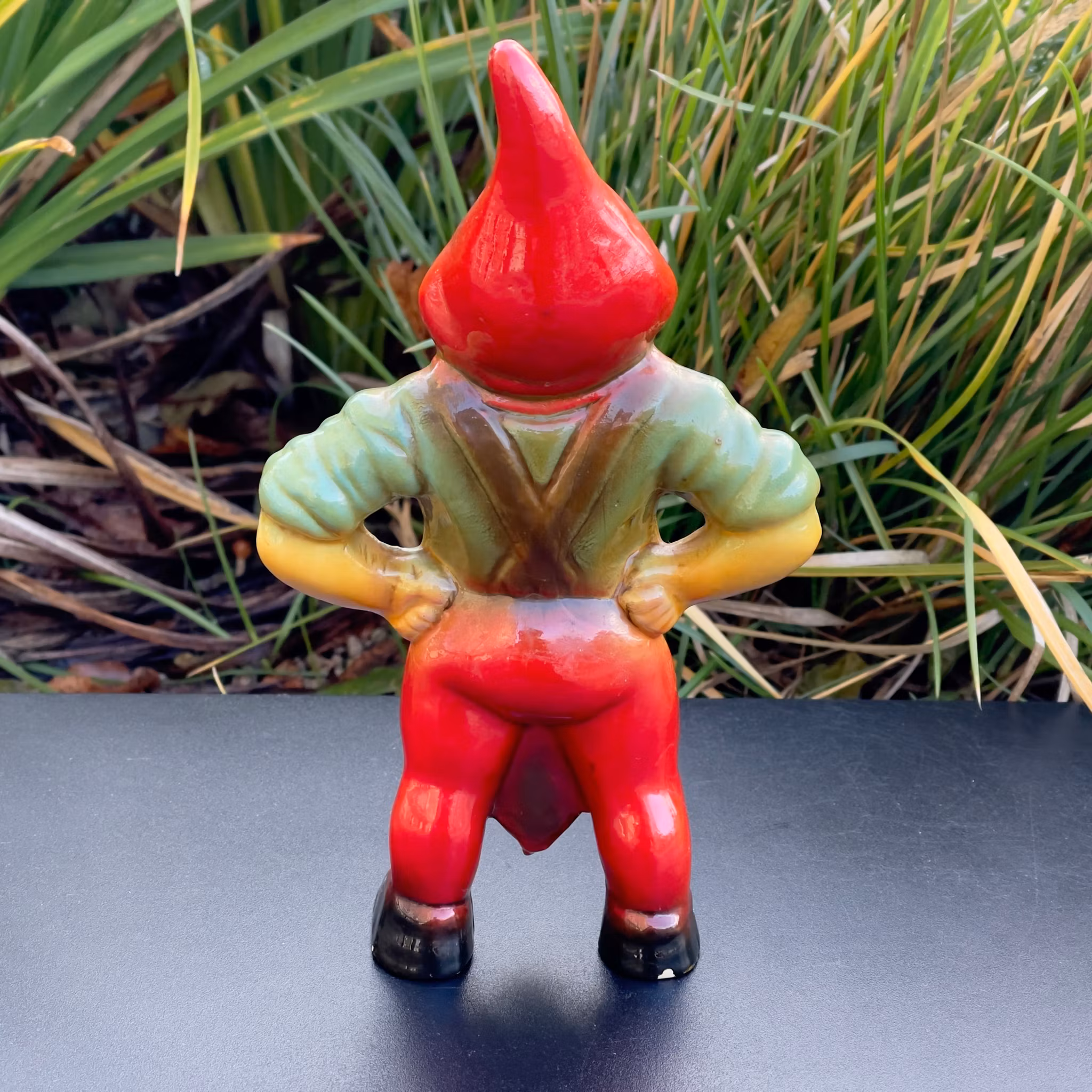 Antieke Tomte, terracotta, begin 20e eeuw