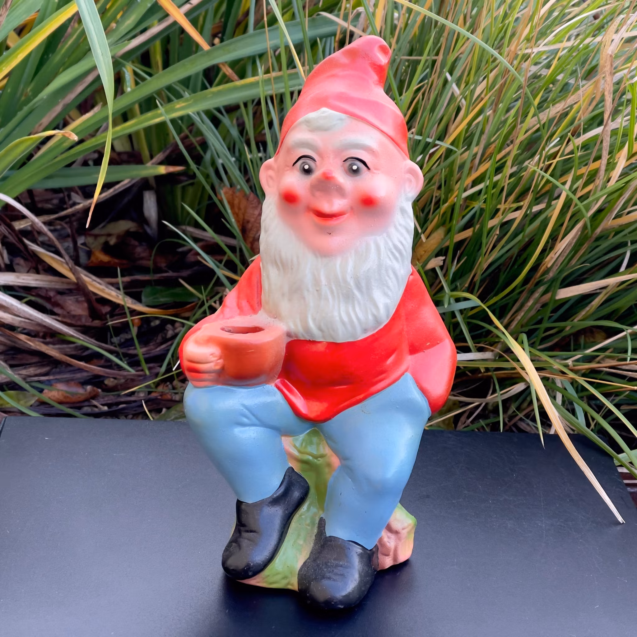 Älterer Weihnachtsmann aus Terrakotta