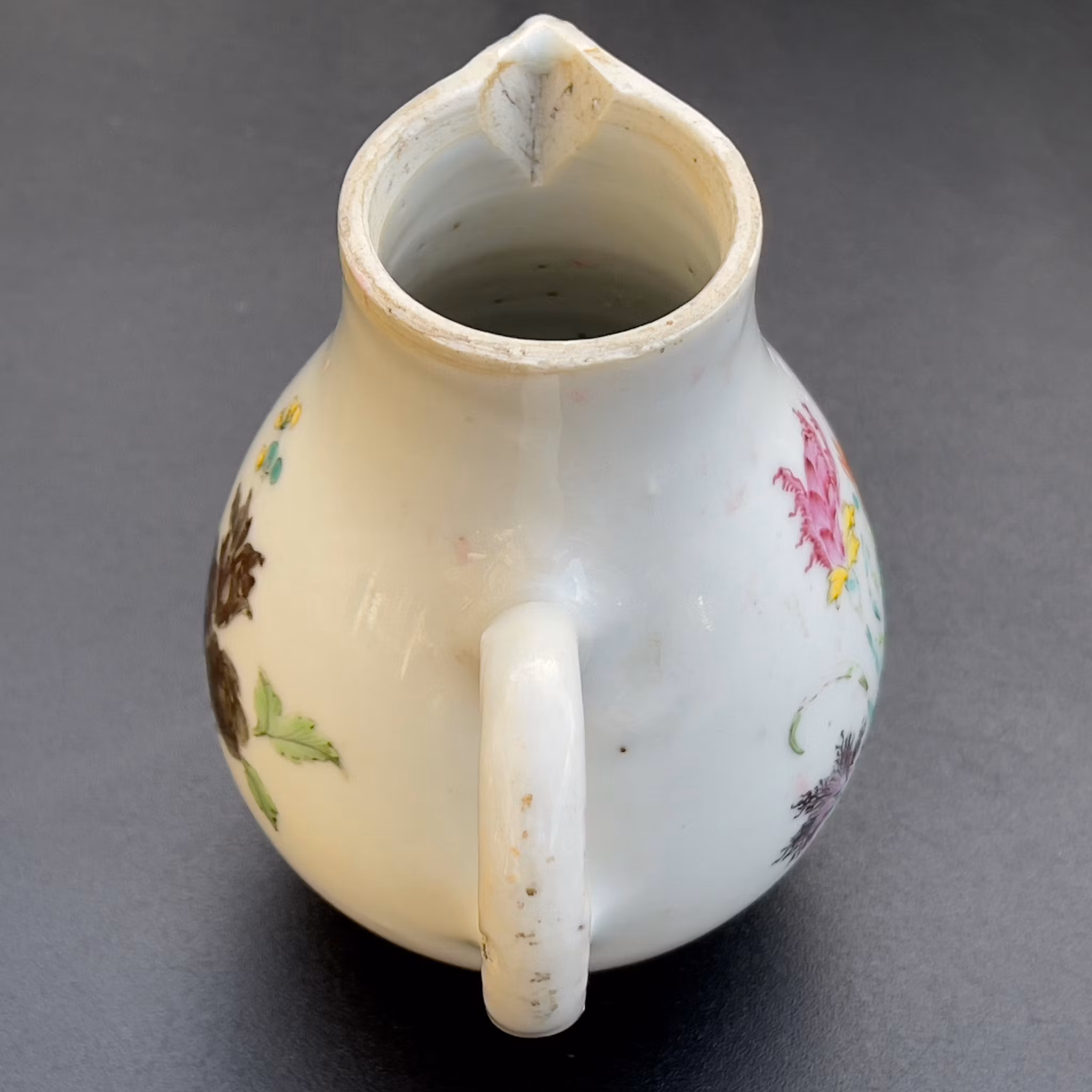 Kiina, Qianlong (1736-1795) famille ruusukermakannu