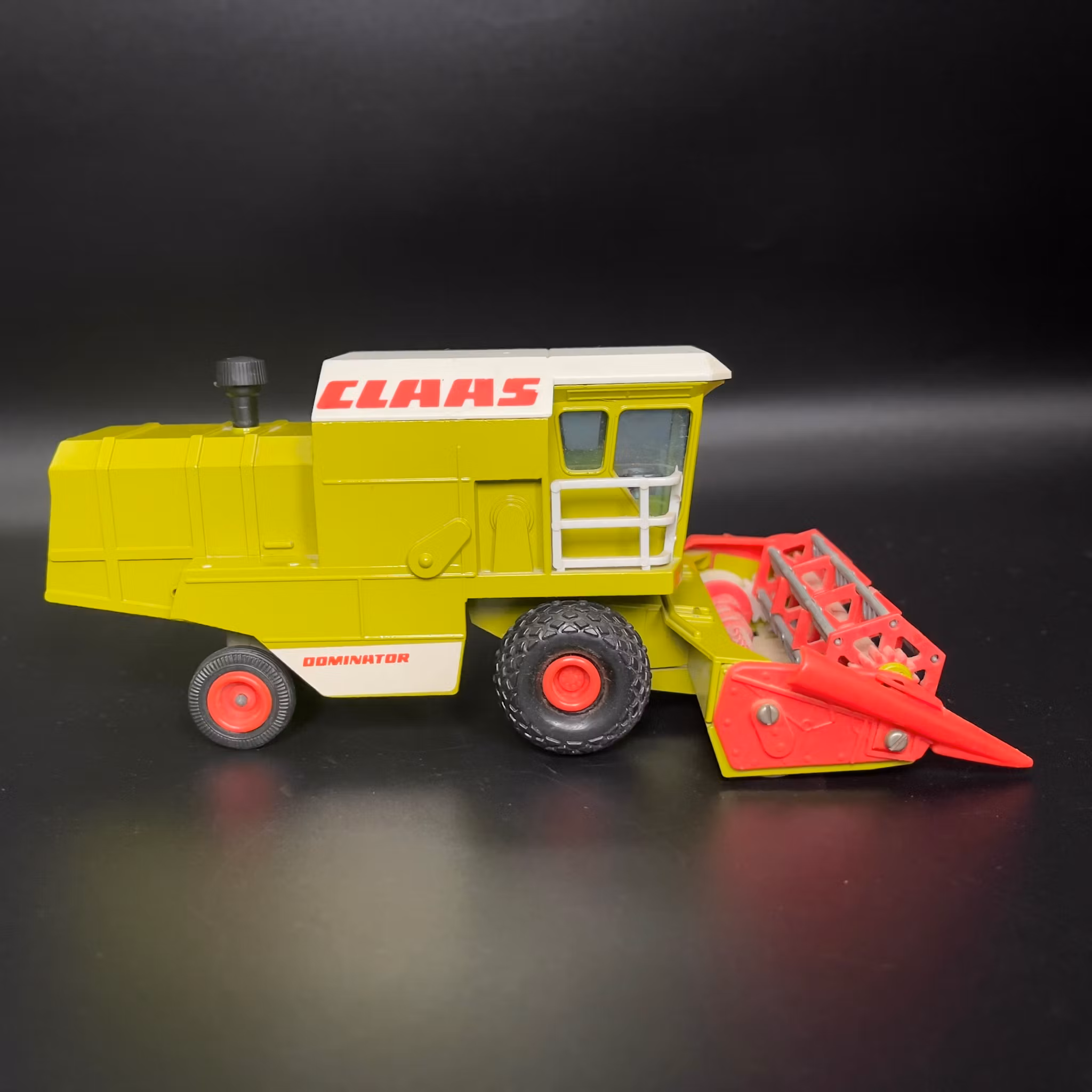 Vintage, Cama Claas dominator