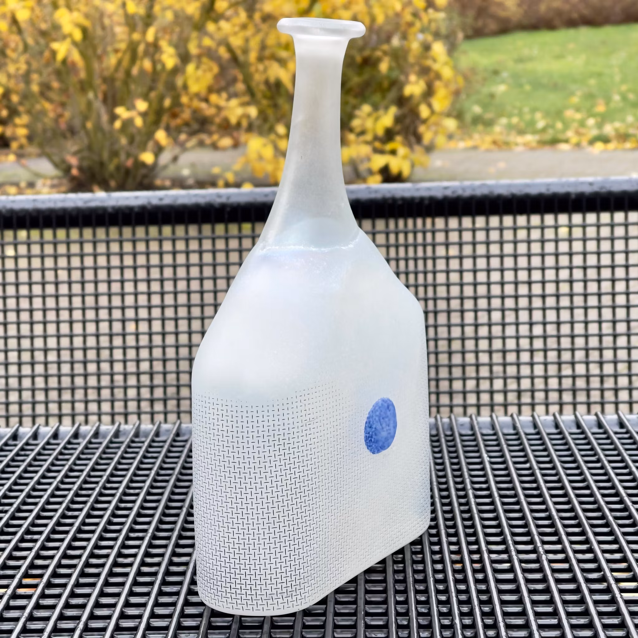 Réseau, Bertil Vallien, Bouteille Kosta Boda