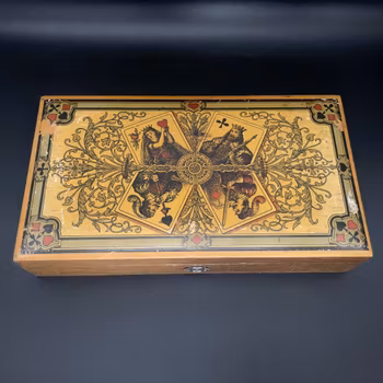 Antik spelkort set samt marker i trä ask