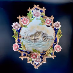 Majolika väggreliefen M. Krause Steingut