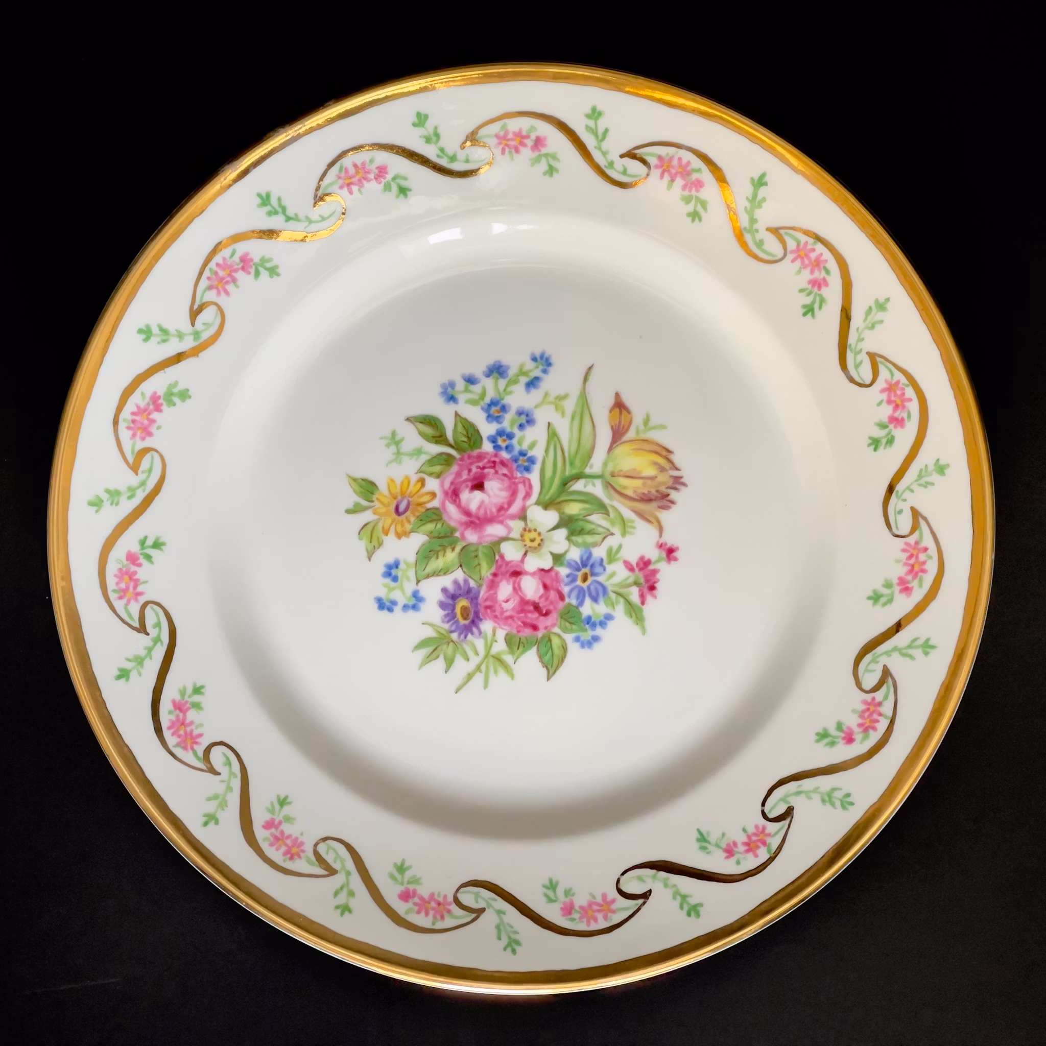 Royal Copenhagen, posliinilautanen