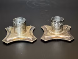 2 kpl, kustavilainen hopea, kynttilänjalka, englantilaiset postimerkit