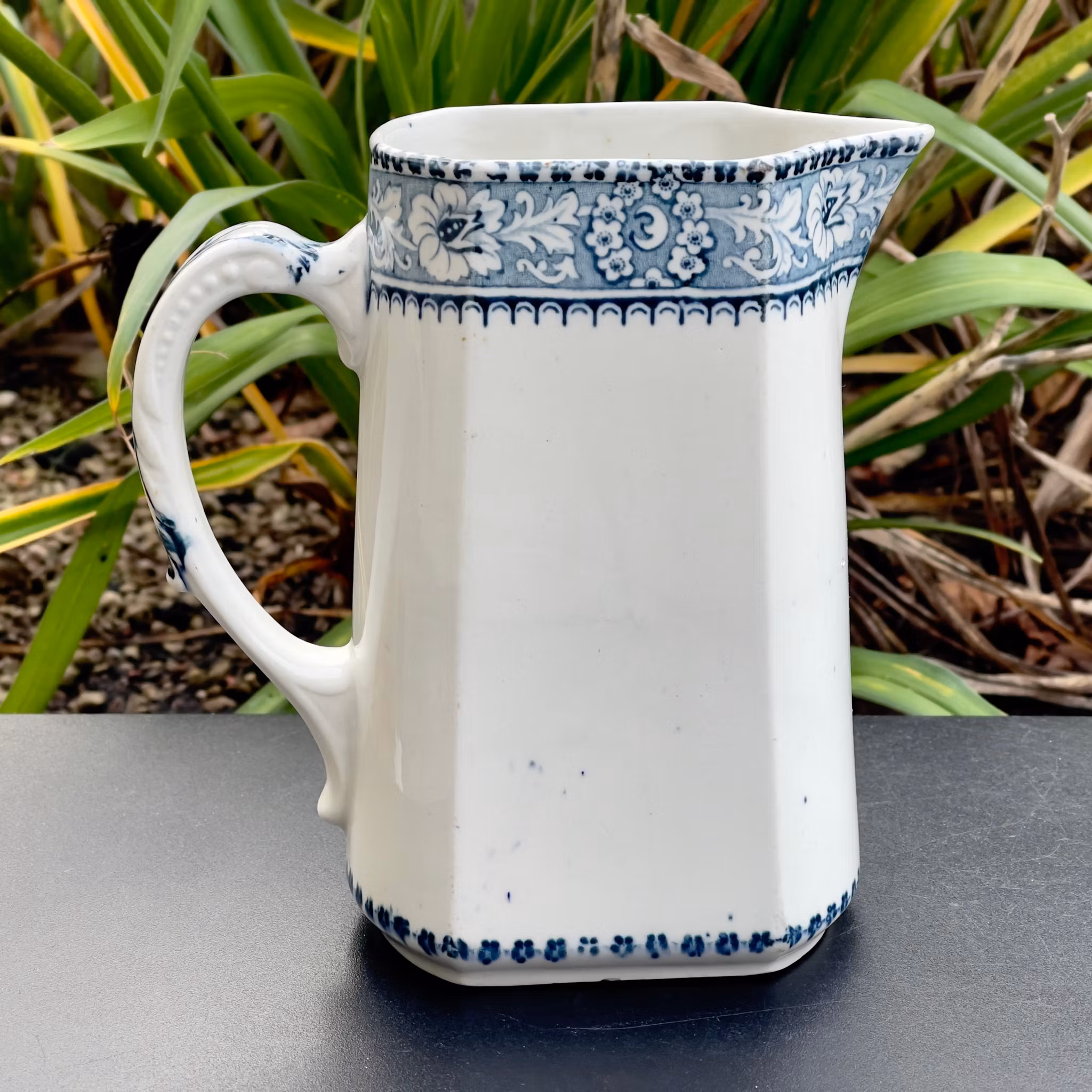 Gustavsberg Hans, posliinikannu